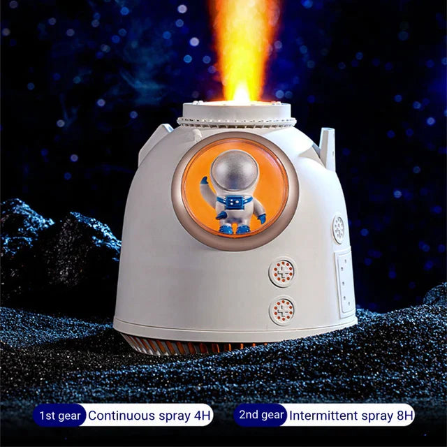 Astronaut Humidifier